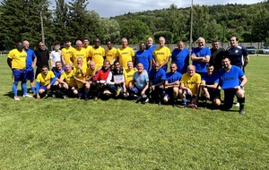 6 juin 2026 les 2 équipes du match amical en souvenir de Joël VINTRAS