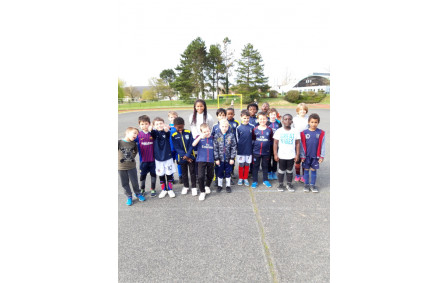 U8-U9 de l'ASMF le week-end des 6 et 7 avril 2019 au tournoi en salle au gymnase des Glacis