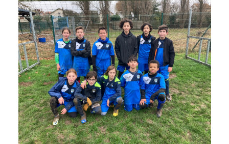 14 janvier 2023 équipe U13 3 victorieuse 5 à 2 à Esbly