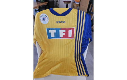 Maillot spécial Coupe de France début des années 90 (92/93 probablement).