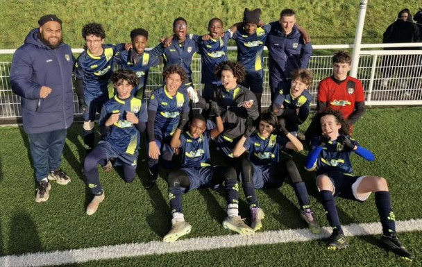6 décembre 2025 équipe U14 à Lognes en championnat Victoire 3 à 1